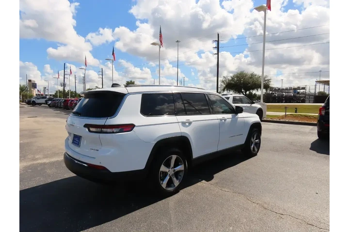 $23999 : Jeep Grand Cherokee L 2022 4 image 9