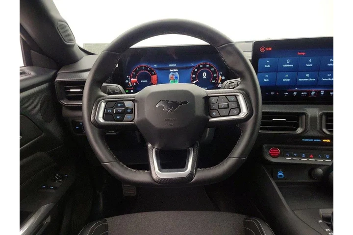 $30998 : Ford Mustang 2024 EcoBoost 2 image 10