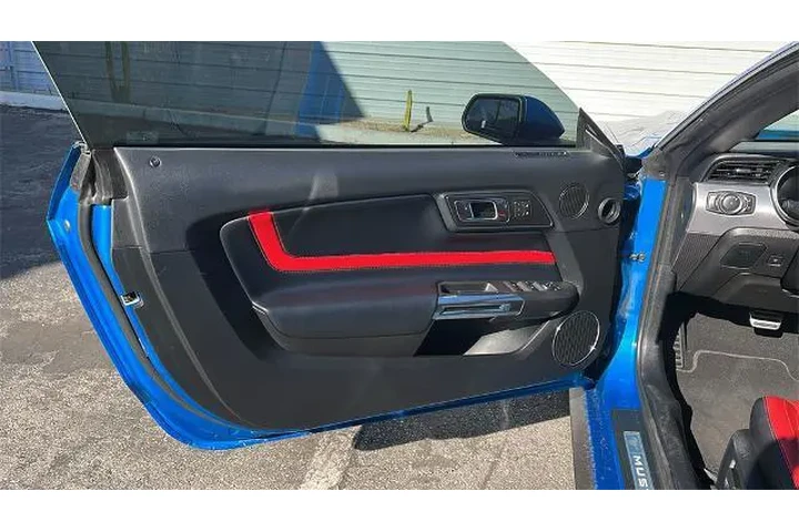 $35900 : Ford Mustang 2020 GT Premium image 8