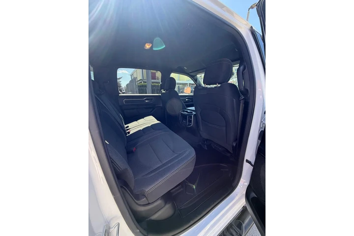 $29900 : RAM 1500 CREW CAB 🛻 image 1