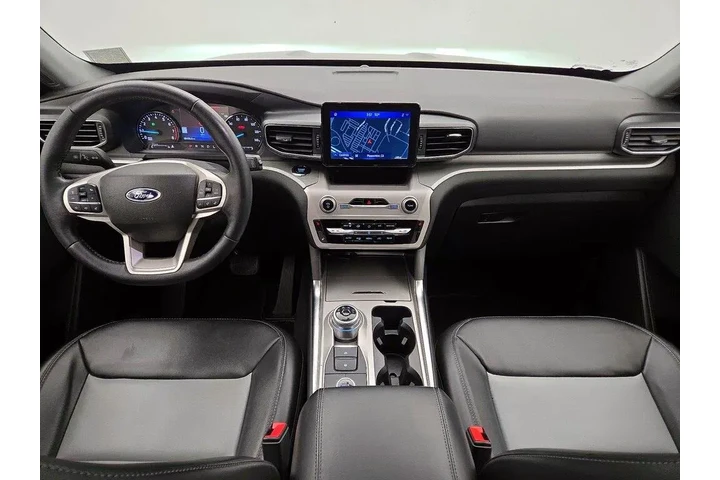 $26998 : Ford Explorer 2022 AWD XLT 4 image 9