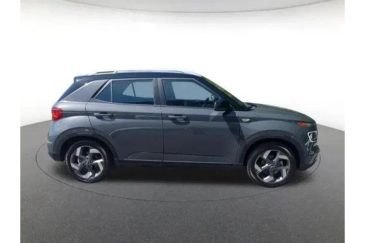 $18800 : Hyundai VENUE 2023 Limited 4 image 7