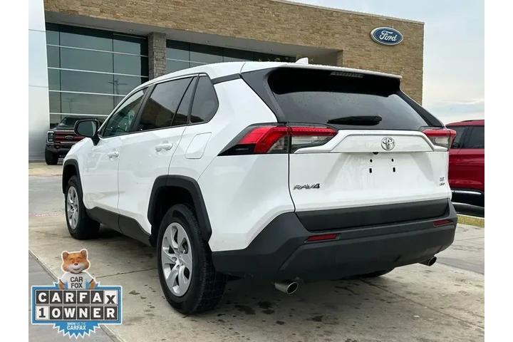 $26395 : Toyota RAV4 2024 AWD LE 4dr image 8