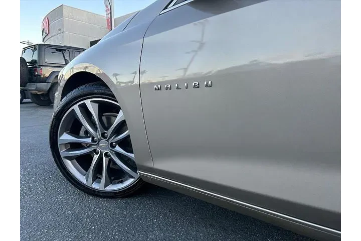 $23995 : Chevrolet Malibu 2024 LT 4dr image 9