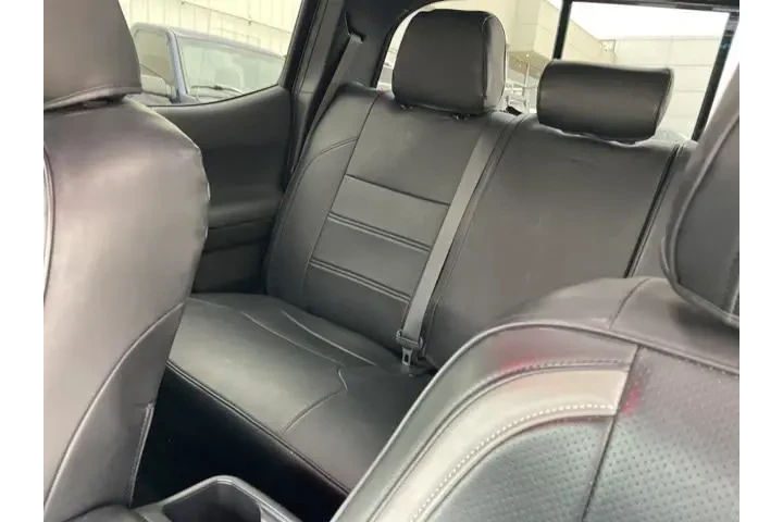 $39100 : Toyota Tacoma 2023 4x4 Trail image 2