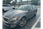 INFINITI Q70L 2018 3.7 Luxe