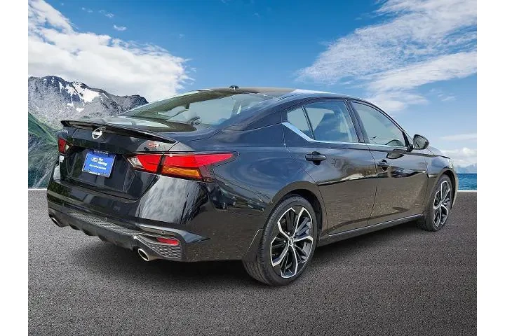 $22997 : Nissan Altima 2024 2.5 SR 4d image 6