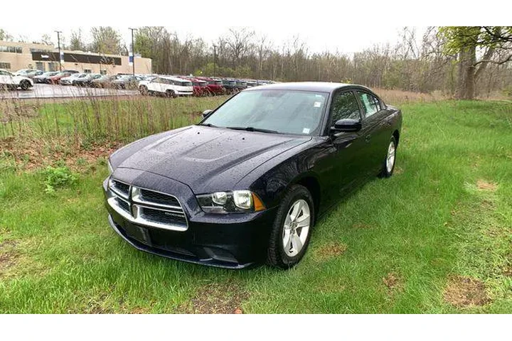 $1549 : Dodge Charger 2012 SE 4dr Se image 2