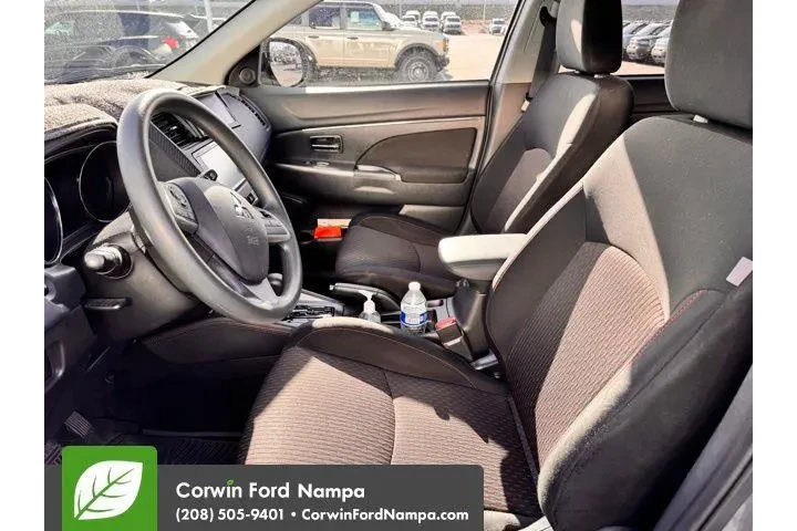 $14663 : Mitsubishi Outlander Sport 2 image 9