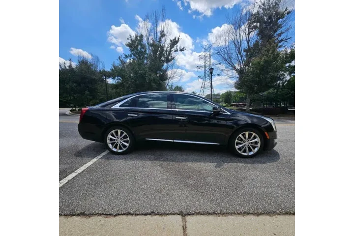 $5500 : 2014 XTS Luxury Collection image 10