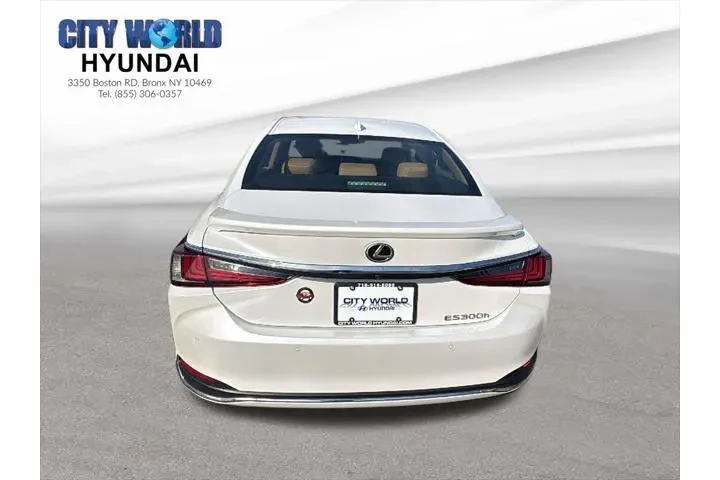 $39087 : Lexus ES 300h 2024 4dr Sedan image 4