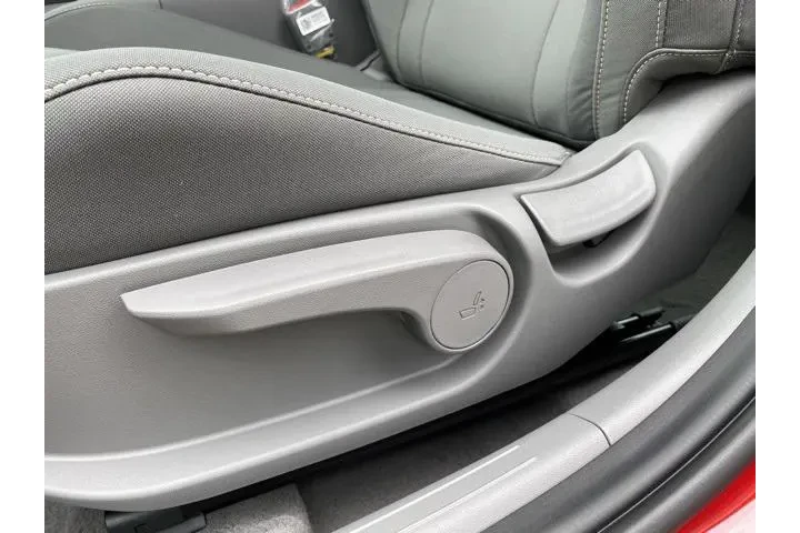 $27383 : Hyundai ELANTRA 2025 SEL Con image 10