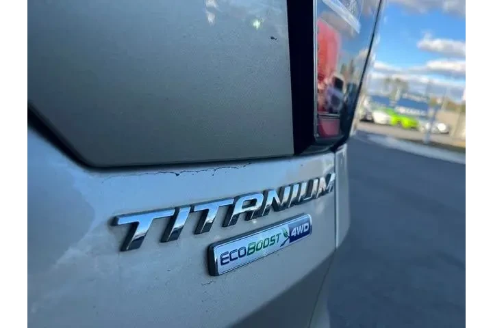 $13561 : Ford Escape 2018 AWD Titaniu image 3