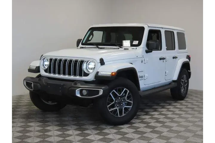 $36283 : Jeep Wrangler 2024 4x4 Sahar image 4