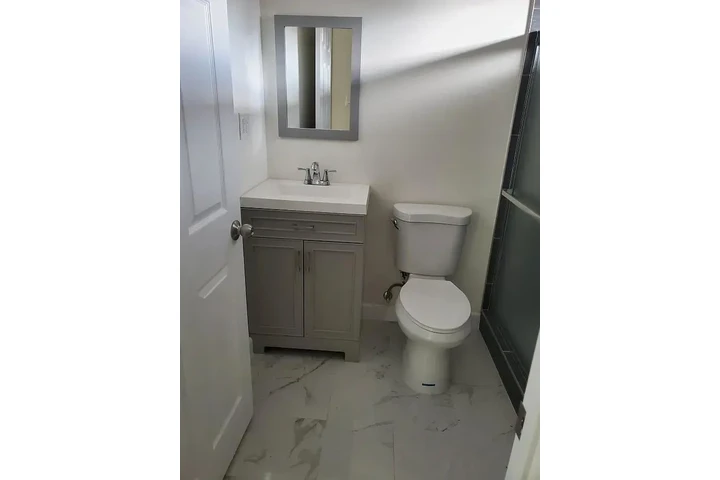 $700 : 1 casa estudio image 3