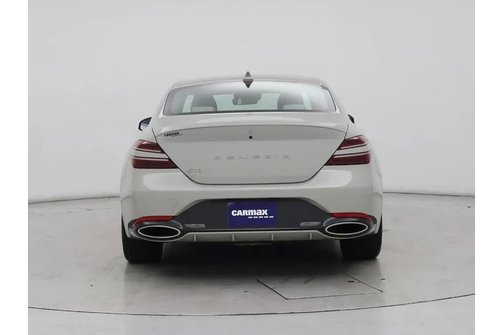 $31998 : Genesis G70 2025 2.5T Standa image 6