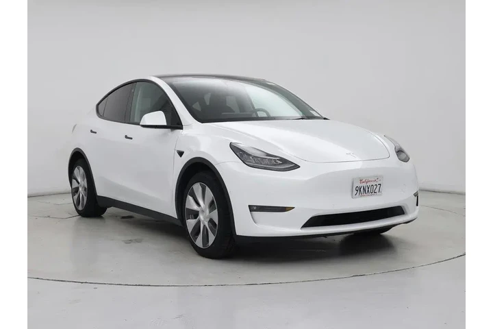 $29998 : Tesla Model Y 2021 AWD Long image 1