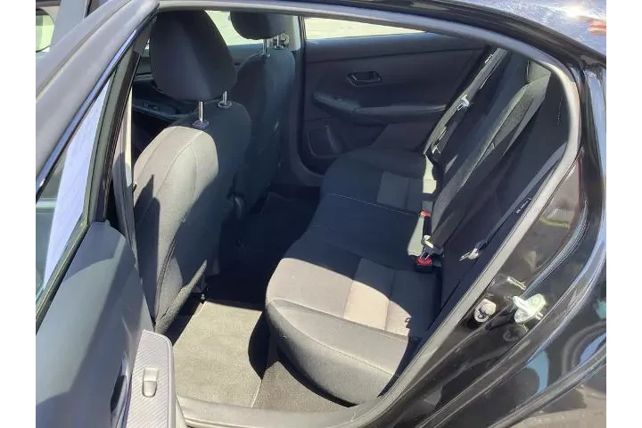 $21950 : Nissan Sentra 2024 SV 4dr Se image 9