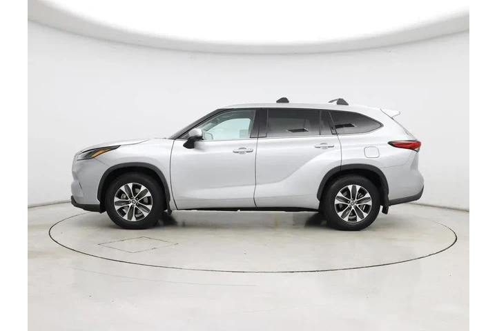 $35998 : Toyota Highlander 2022 AWD X image 3