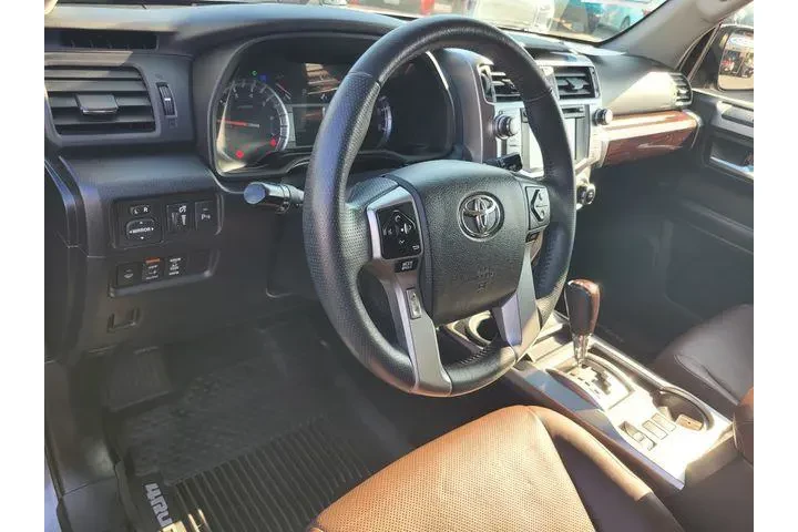 $36831 : Toyota 4Runner 2019 AWD Limi image 9