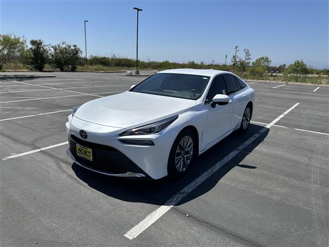 $19999 : 2023 Toyota Mirai image 1