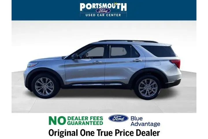 $32495 : Ford Explorer 2022 AWD XLT 4 image 2