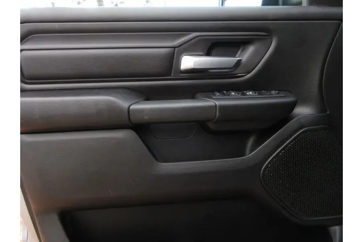 $34499 : Ram 1500 2024 4x4 Tradesman image 9