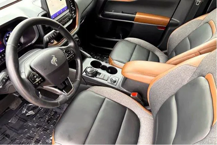 $27977 : Ford Bronco Sport 2024 AWD O image 9