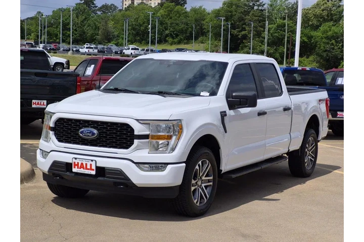 $36723 : Ford F-150 2022 4x4 XL 4dr S image 3