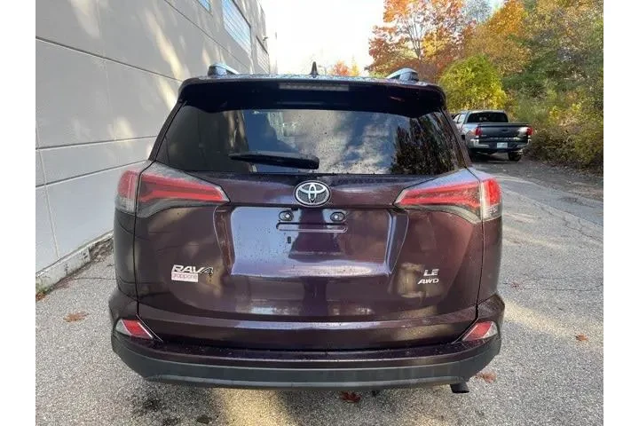 $17500 : Toyota RAV4 2017 AWD LE 4dr image 7