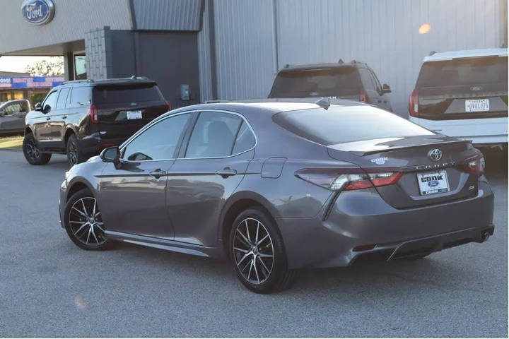 $23986 : Toyota Camry 2024 SE 4dr Sed image 8