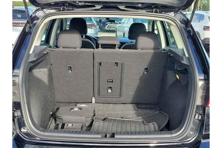 $17977 : Volkswagen Taos 2023 S 4dr S image 9