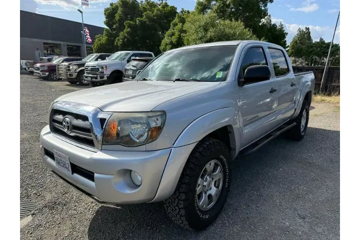 $24000 : Toyota Tacoma 2010 4x4 V6 4d image 1
