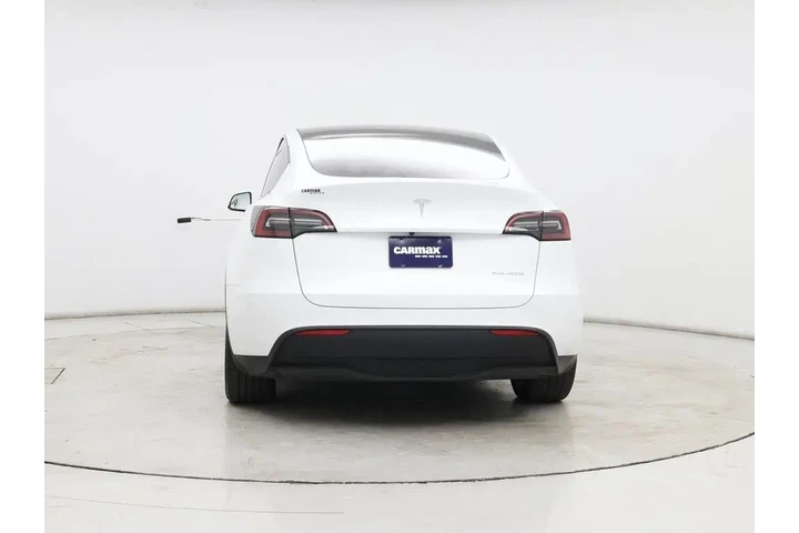 $37998 : Tesla Model Y 2023 AWD Long image 6