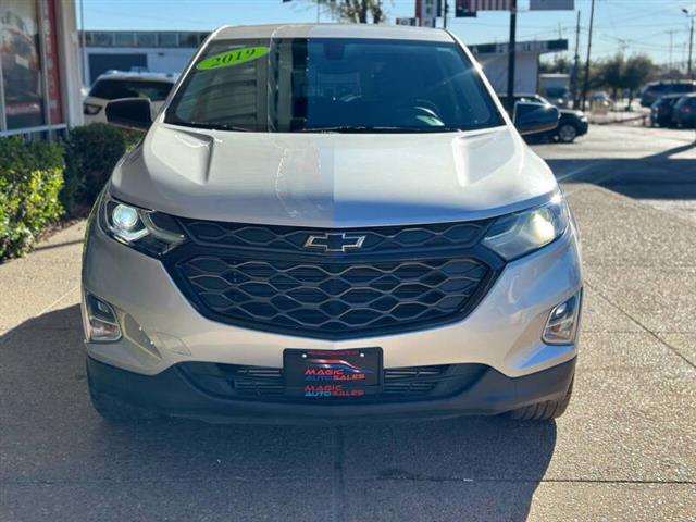 $18499 : 2019 Equinox LT image 5