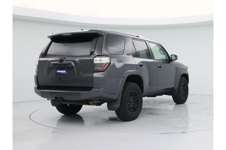 $28998 : Toyota 4Runner 2018 4x4 SR5 image 8