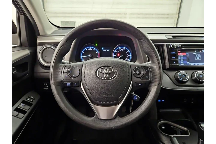 $21998 : Toyota RAV4 2017 LE 4dr SUV image 10