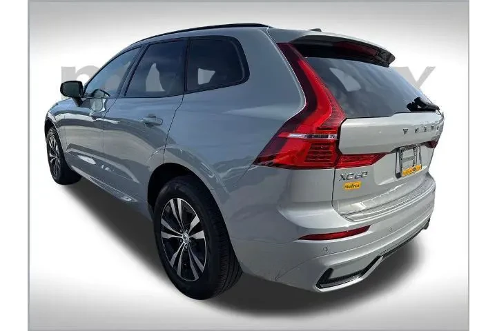 $35900 : Volvo XC60 2024 AWD B5 Core image 9