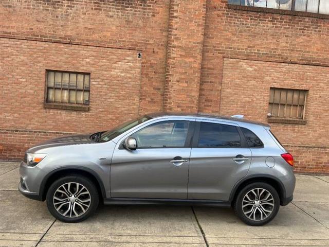 $13500 : 2017 Outlander Sport ES image 5