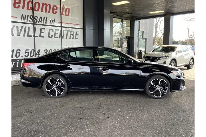 $19867 : Nissan Altima 2025 2.5 SR 4d image 4