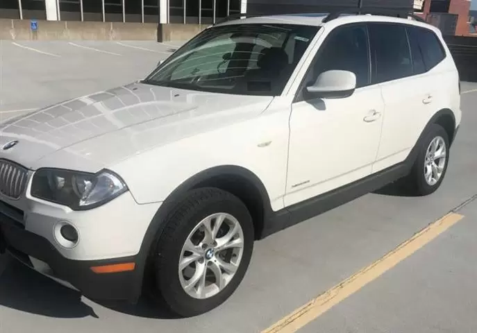 $3500 : 2010 BMW X3 SUV image 1