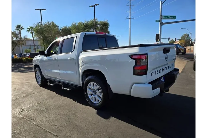$28991 : Nissan Frontier 2022 4x4 SV image 4