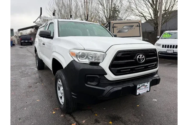 $13995 : 2016 Tacoma SR image 4