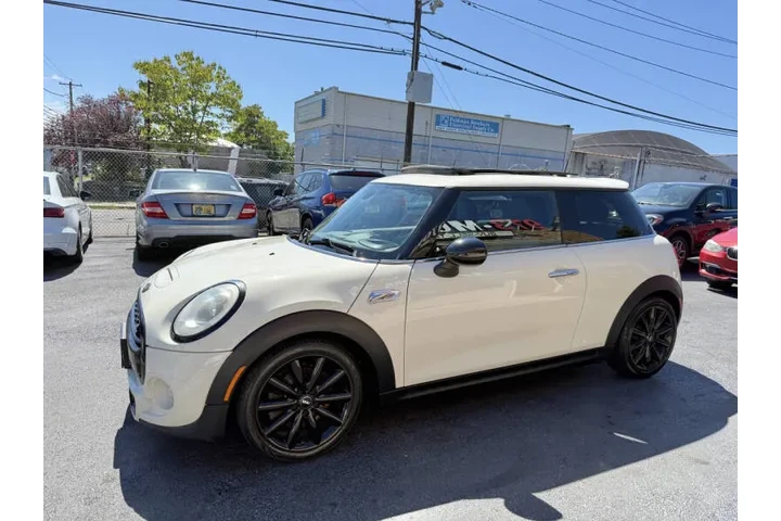 $5899 : 2014 MINI Hardtop Cooper S image 7