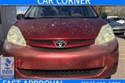 $5992 : 2006 Sienna CE $998 Down + TT thumbnail