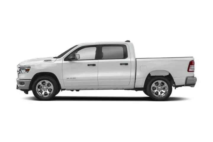 $32725 : Ram 1500 2024 4x4 Big Horn 4 image 2