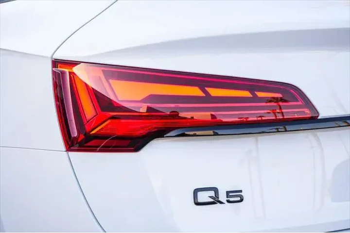 $38498 : Audi Q5 Sportback 2024 AWD q image 9