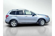 $16030 : Subaru Forester 2016 AWD 2.5 thumbnail