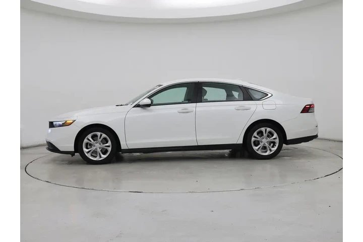 $24998 : Honda Accord 2024 LX 4dr Sed image 3