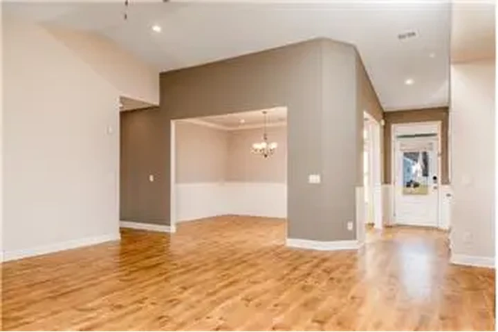 $3500 : Rental property with 3 bedro image 9